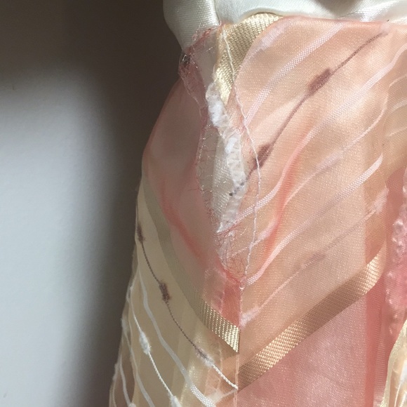 Adorable Leonor Dress - Picture 4 of 8